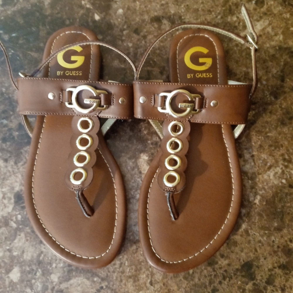 guess sandals